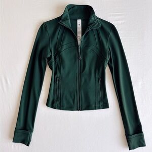 ❌ SOLD Lululemon Define Cropped Jacket *Nulu Legacy Green Size 2